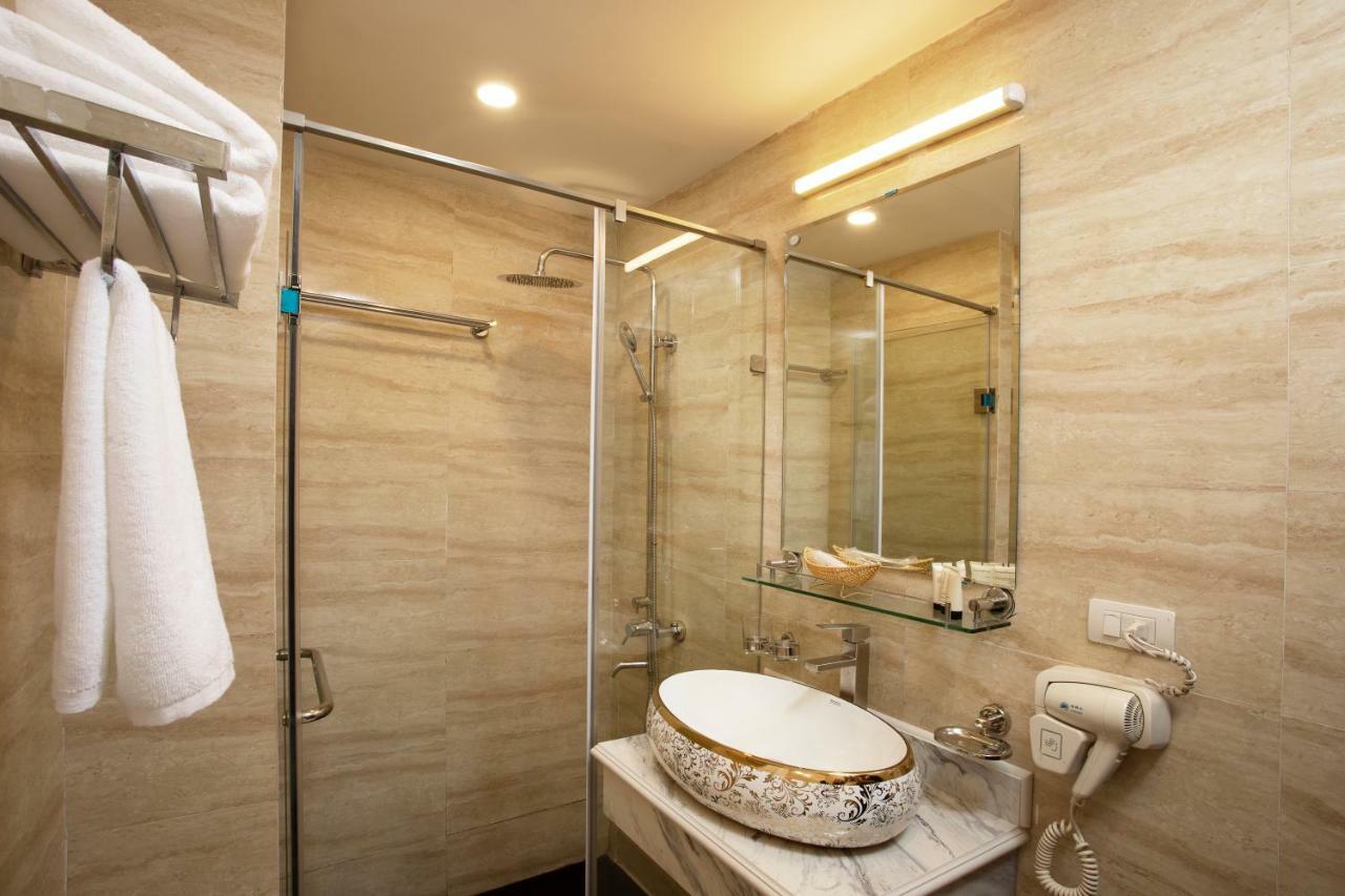 Cosmo Garden Hotel & Spa Hanoi Exteriör bild