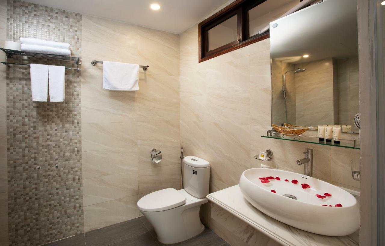 Cosmo Garden Hotel & Spa Hanoi Exteriör bild